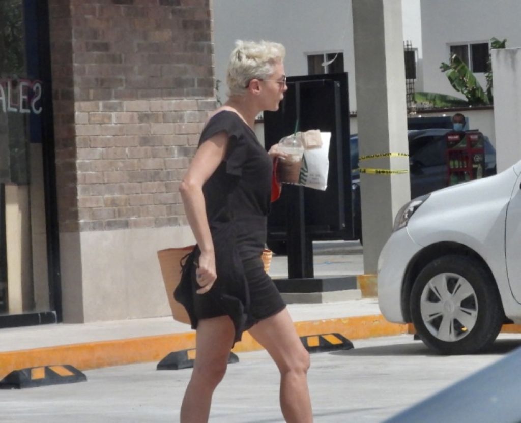 Rose McGowan's Porn Secrets: 5 Revealed